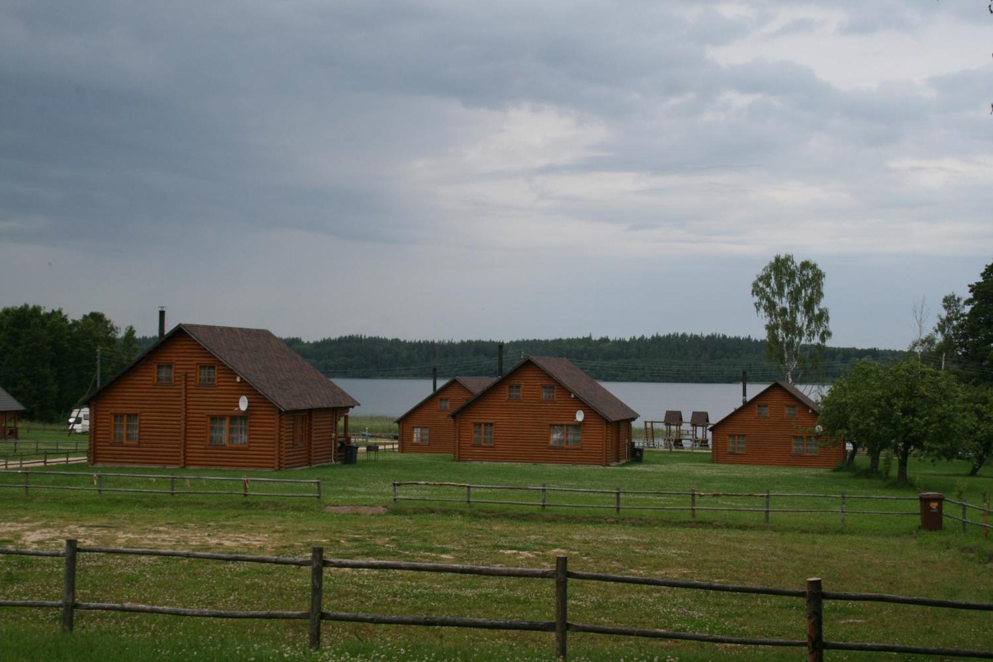 Guest House Zirga Smaids Kušneri Exteriör bild